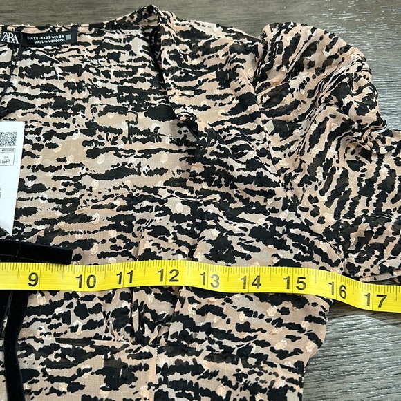 ZARA Textured Animal Print Ruched Puff Sleeve Mini Dress XS NWT - Picture 12 of 15